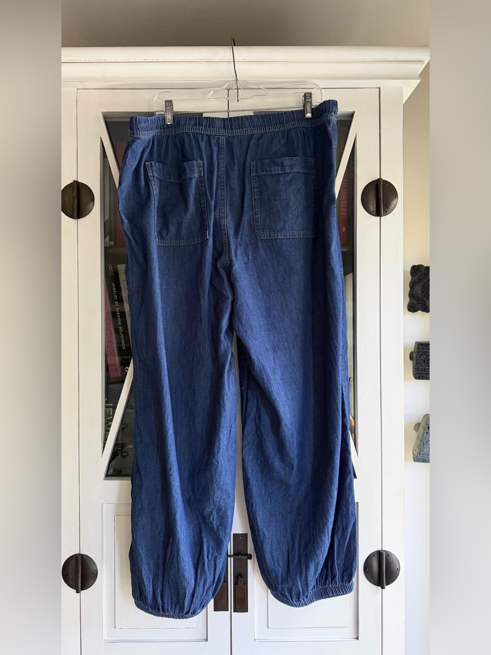Old Navy Mid Rise Balloon Pants - Picture 5 of 7